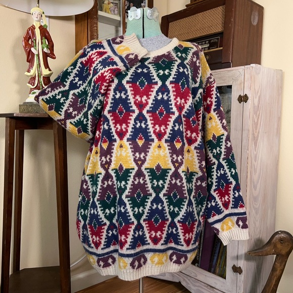 Vintage 80s Colorful Geometric Aztec Pattern Funky Indie Oversized Knit Sweater - Picture 9 of 9